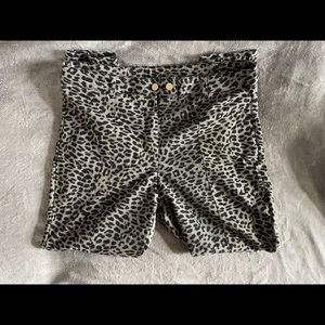 Grey/black Leopard print legging